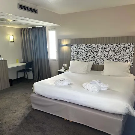 Ibis Styles Gorge De Loup Saphir Hotell 3*