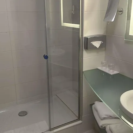 Ibis Styles Gorge De Loup Saphir