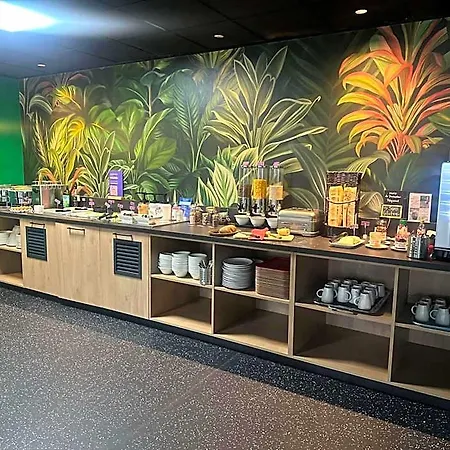 Ibis Styles Gorge De Loup Saphir Hotel Lyon