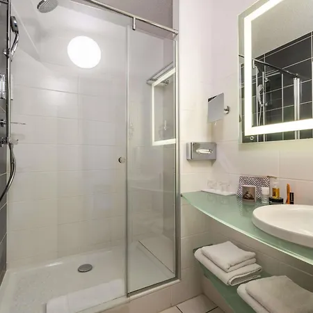 Ibis Styles Gorge De Loup Saphir 호텔 리옹