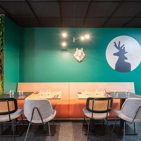 Ibis Styles Gorge De Loup Saphir
