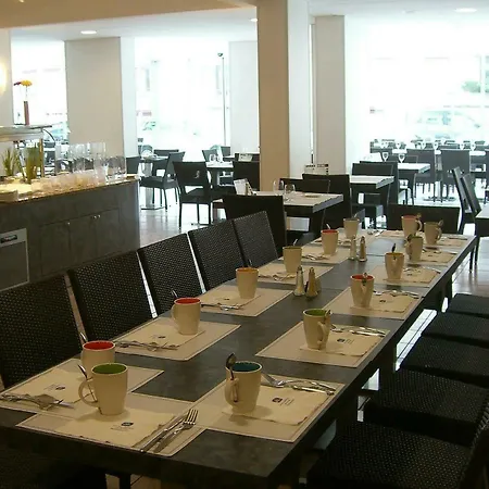 Hotel Ibis Styles Gorge De Loup Saphir 3*