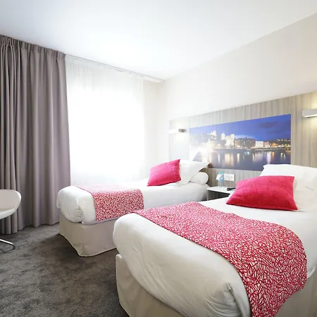 מלון Ibis Styles Lyon Gorge De Loup Saphir 3*
