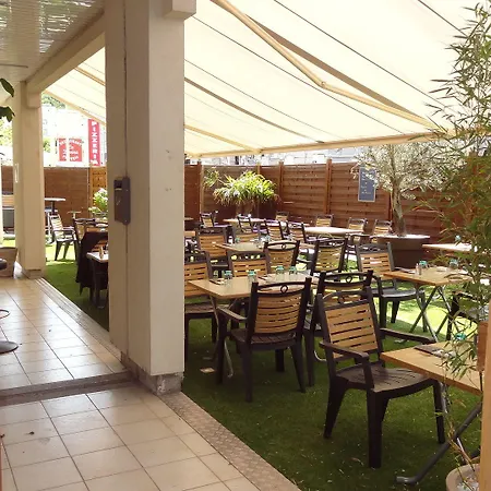 Ibis Styles Gorge De Loup Saphir Ξενοδοχείο