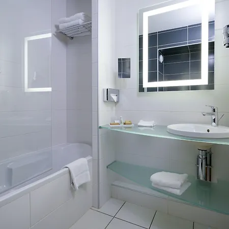 Ibis Styles Gorge De Loup Saphir 酒店 3*
