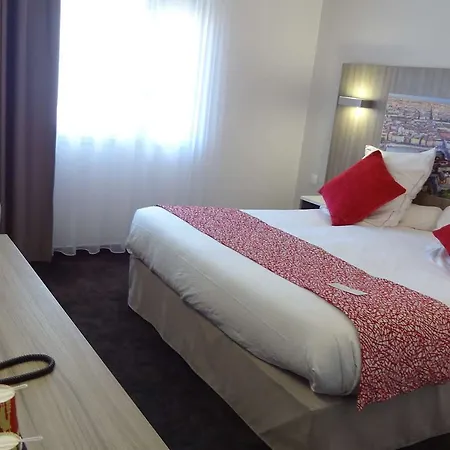 Ibis Styles Lyon Gorge De Loup Saphir מלון 3*
