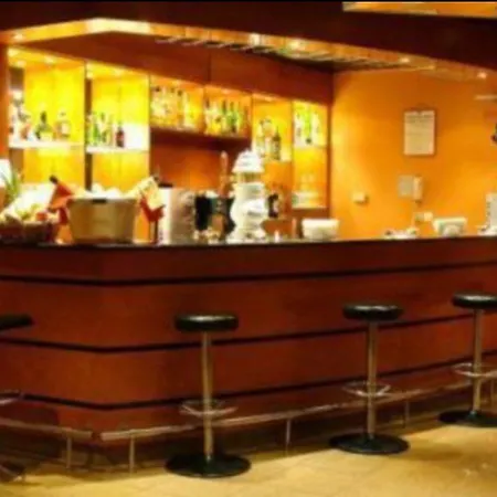 Ibis Styles Gorge De Loup Saphir
