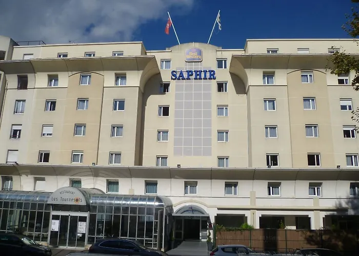 Saphir Szálloda 3*